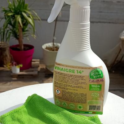 Vinaigre ménager blanc 14° Bulle Verte, avec son vaporisateur spray 500 ml 